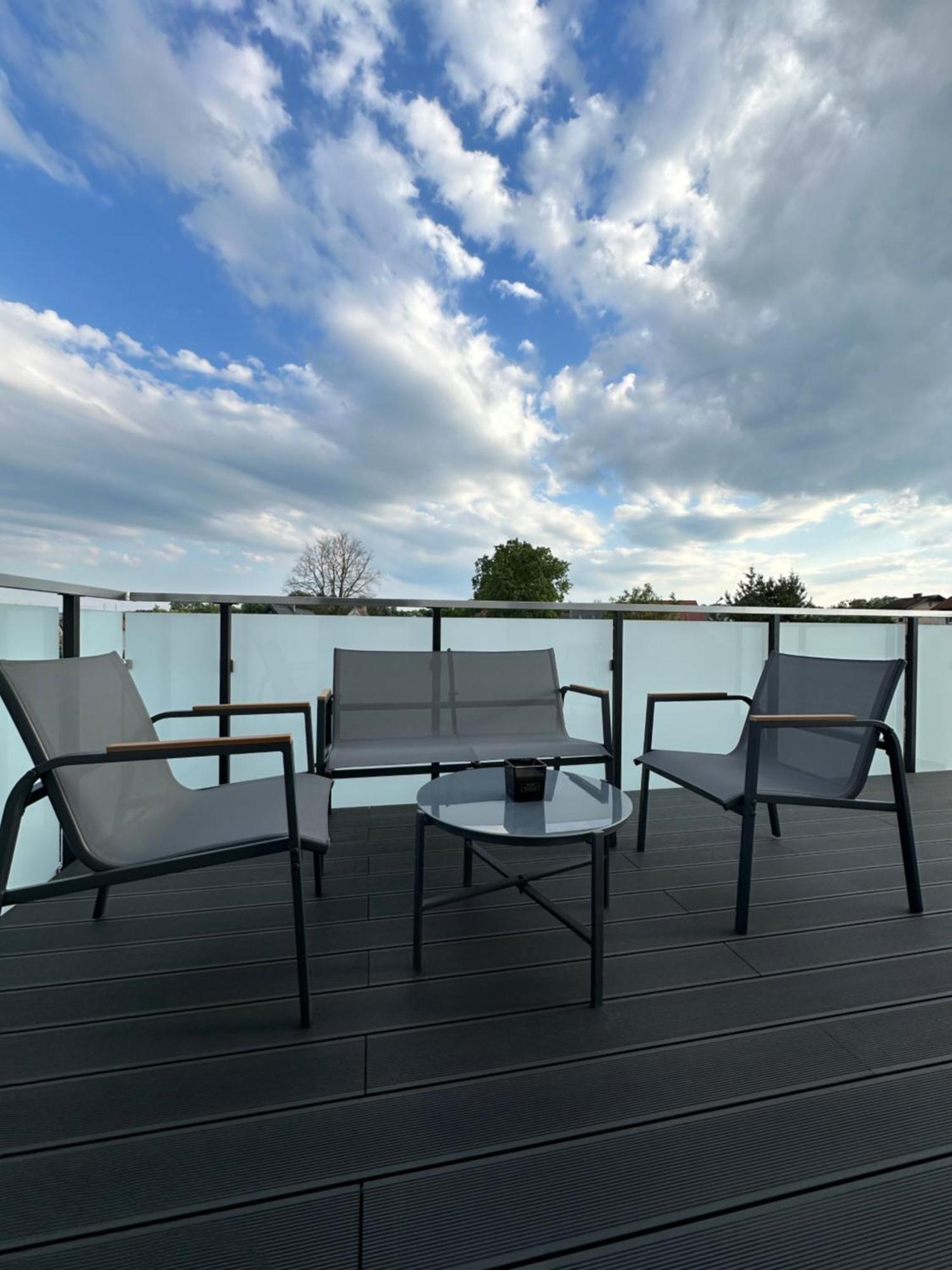 Apartamenty Ceramiczna โบเลสวาเวียส ภายนอก รูปภาพ