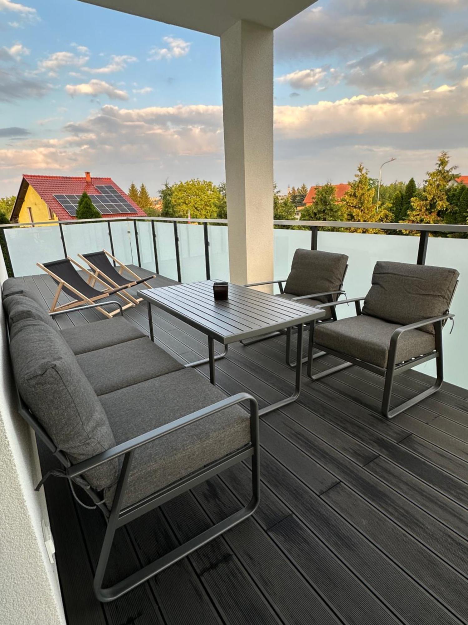 Apartamenty Ceramiczna โบเลสวาเวียส ภายนอก รูปภาพ