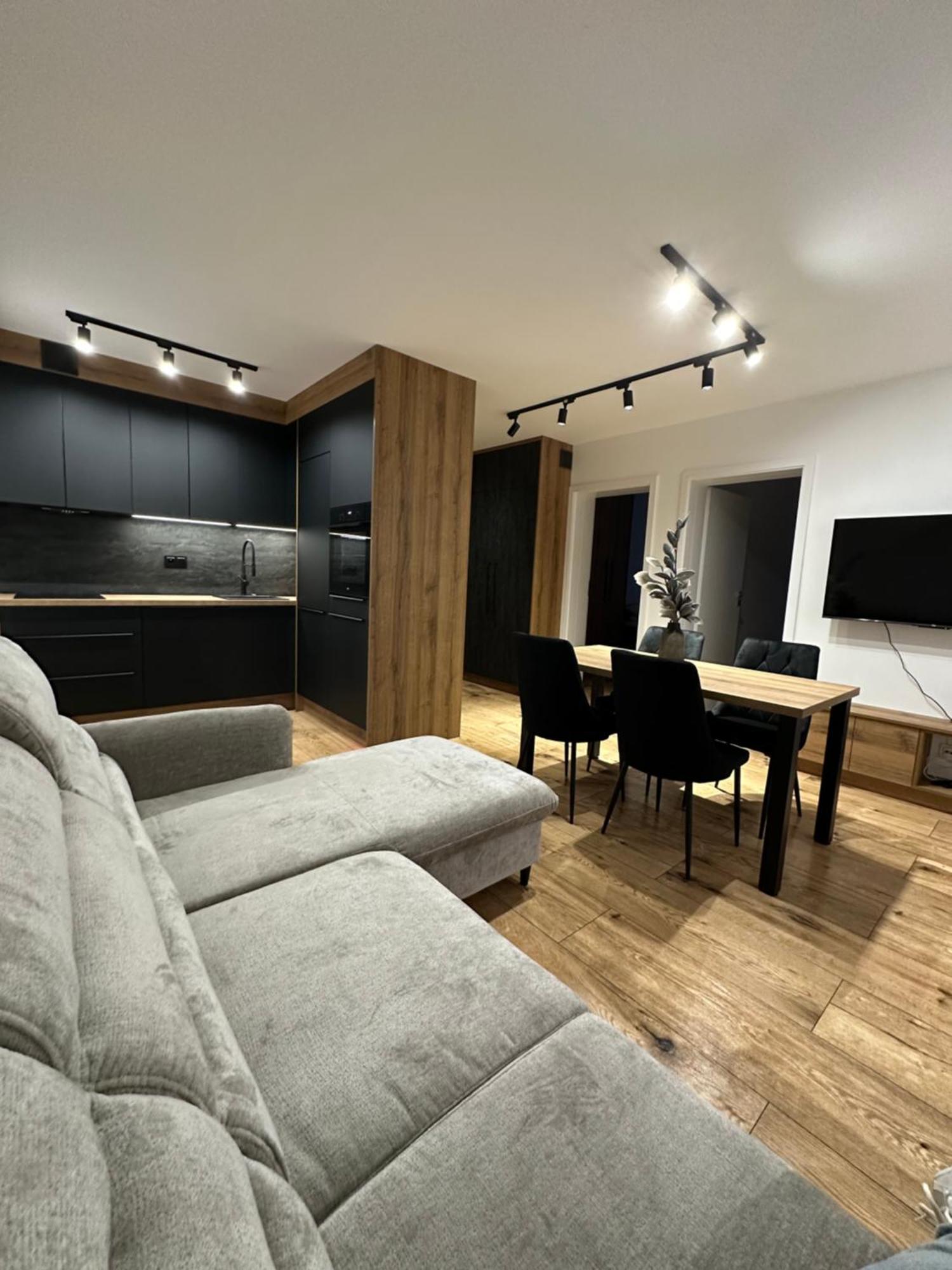 Apartamenty Ceramiczna โบเลสวาเวียส ภายนอก รูปภาพ